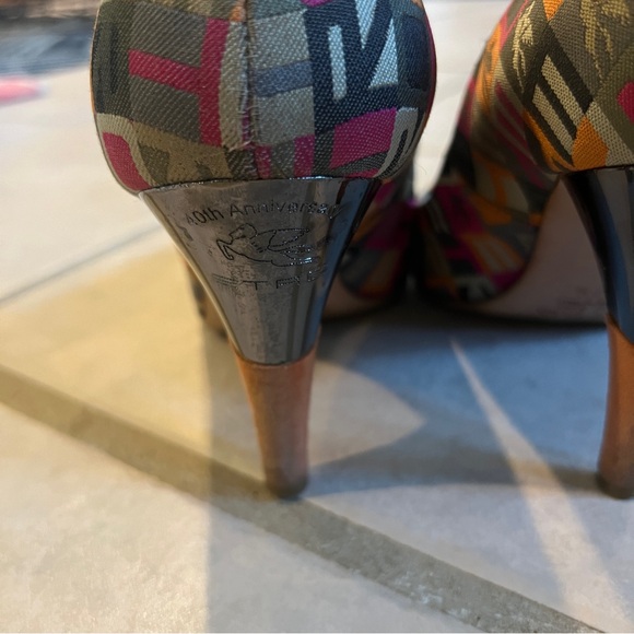 Etro 2008 40th Anniversary Circus Spell Out Pointed Toe Patchwork Heels - Picture 7 of 10
